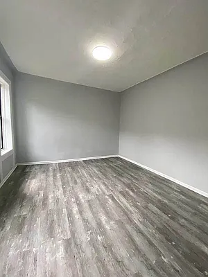 Rented by Benyamin Fattakhov, LREB | media 3