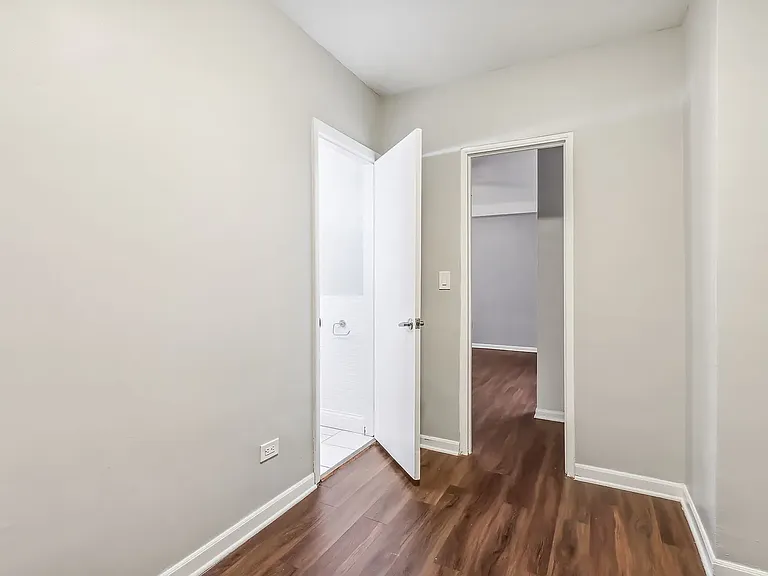 1140-45 N Lasalle St #202 — Photo 19