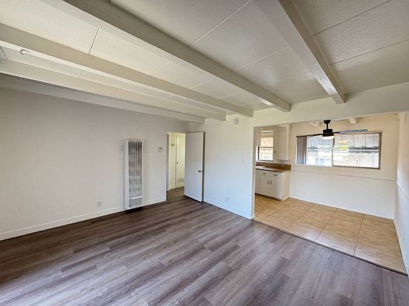 3rd image of 585 W Sierra Madre Blvd APT H