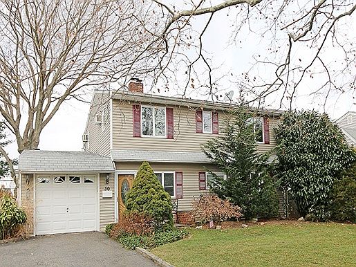 1st image of 30 Pinecone Ln