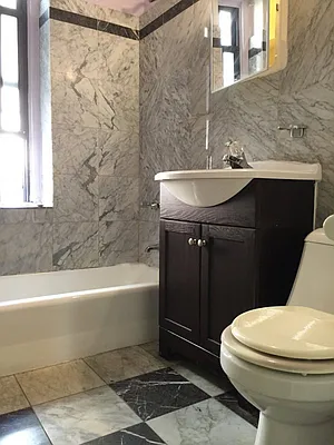 Rented by Bohemia Realty Group | media 11