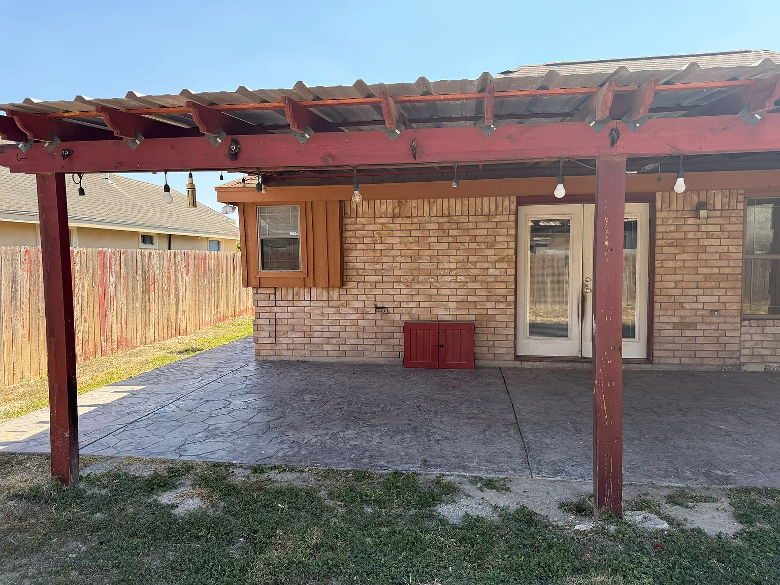 3514 Ida Dr — Photo 2