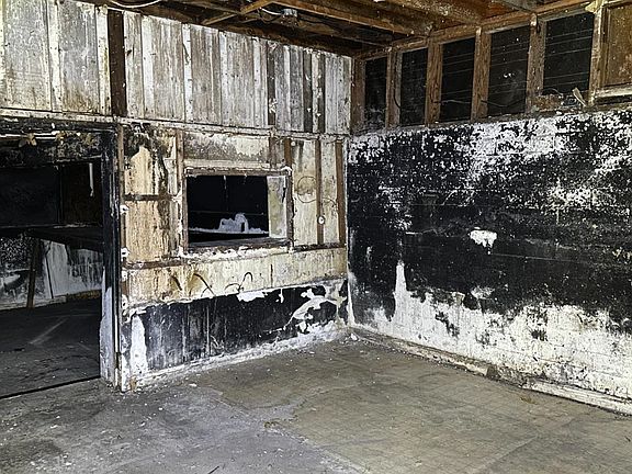 2nd image of 449 Gillcrest Avenue