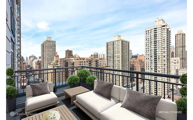 Sold by Douglas Elliman | media 25
