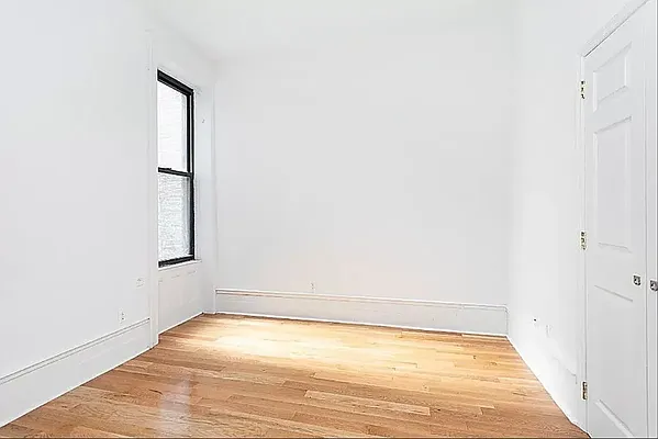 Rented by Living New York | media 7