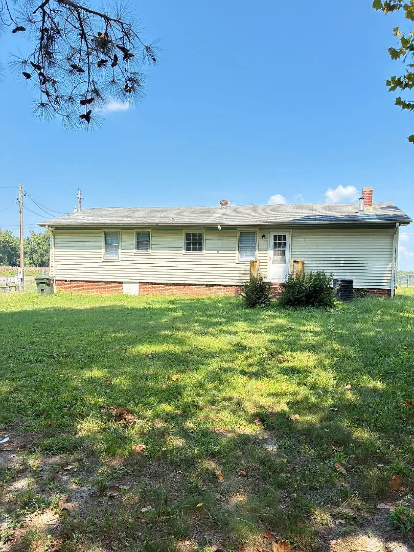 5077 Community Grocery Rd. — Photo 2