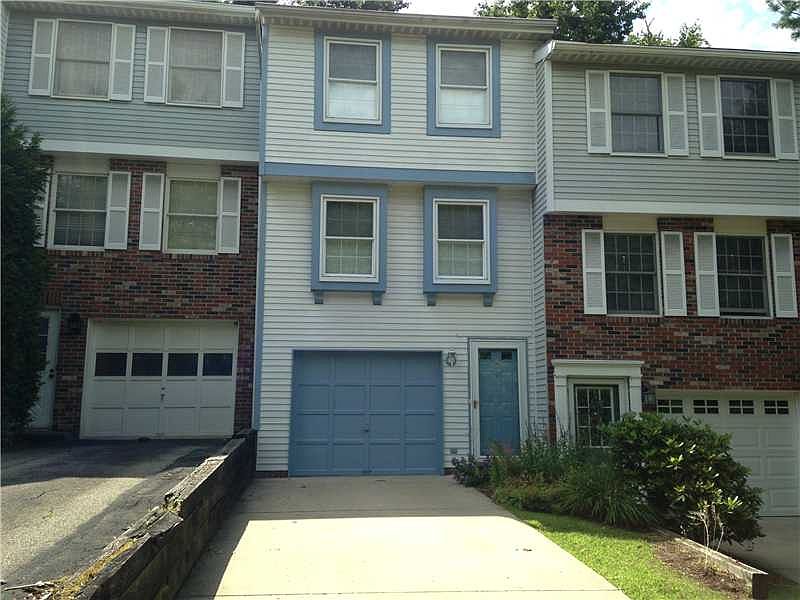 1st image of 284 Huntingdon Ave
