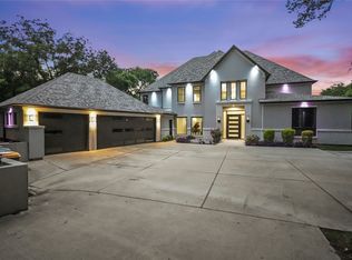 756 Bluff Ridge Dr, Cedar Hill, TX 75104