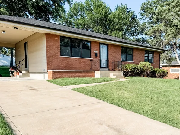7025 Aliceton Ave, Saint Louis, MO 63123