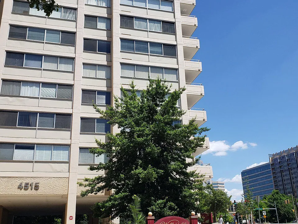 4515 Willard Ave #1815S