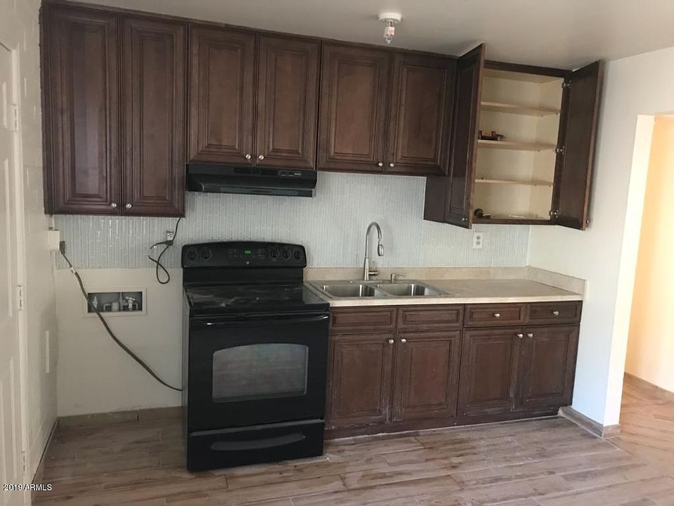 2nd image of 11029 N 16th Ave