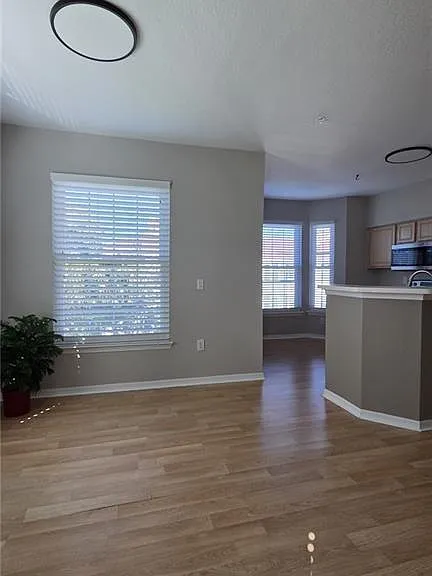 23520 Walden Center Dr #308 — Photo 7