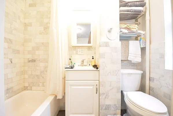 Rented by Keller Williams NYC | media 9