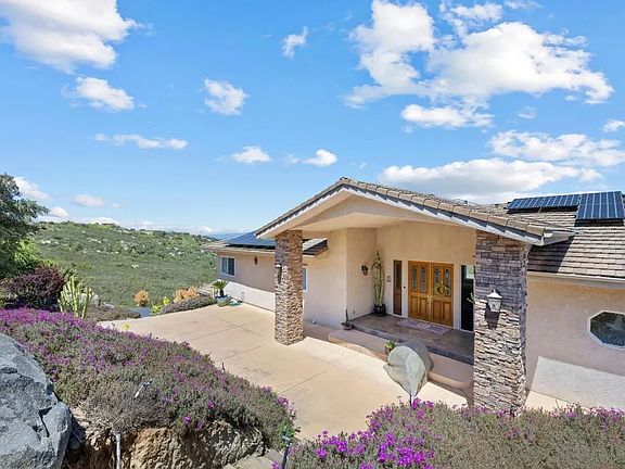 3rd image of 9737 Kiwi Meadow Ln