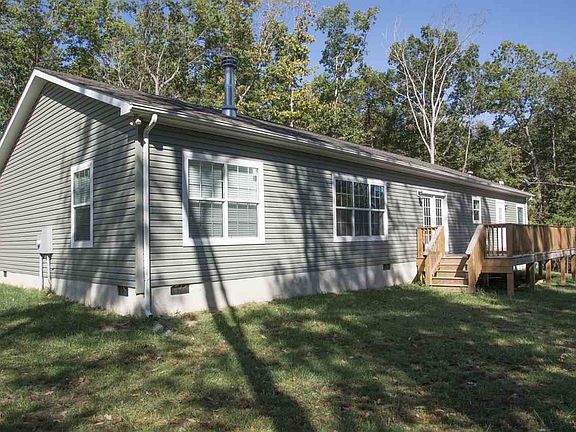 3rd image of 10096 Fowler Ln