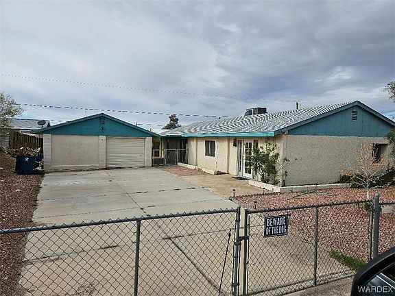 2nd image of 708 Sea Spray Place