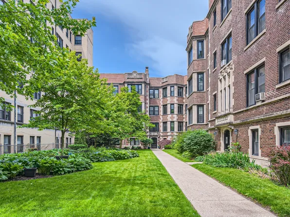 5470 S Cornell Ave APT 1A, Chicago, IL 60615