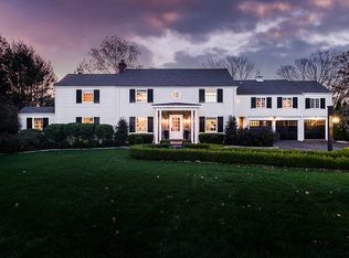 148 Margemere Dr, Fairfield, CT 06824