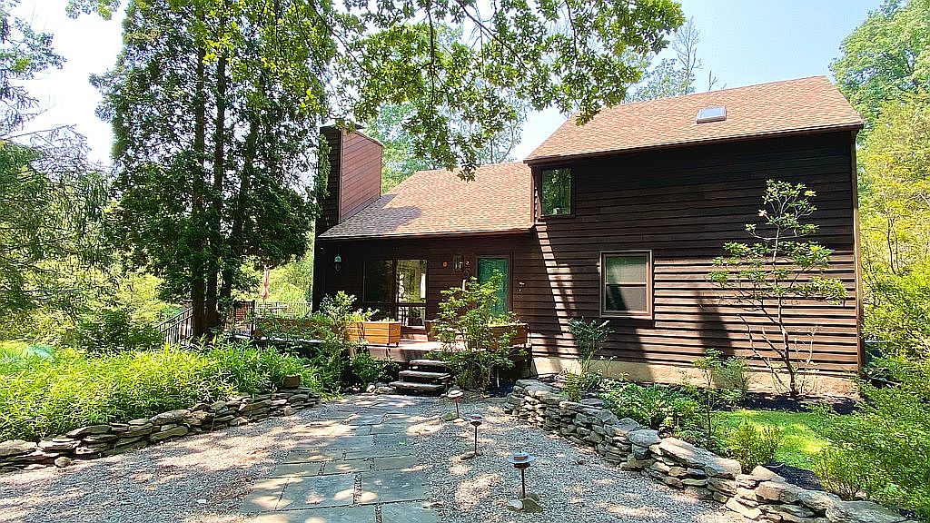 3 Aquetong Rd, New Hope, PA 18938 Zillow