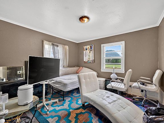 4th image of 4765 N 48th STREET