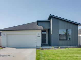 1740 SW Besra Dr, Mountain Home, ID 83647
