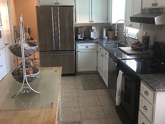 2nd image of 33 Juniper Dr