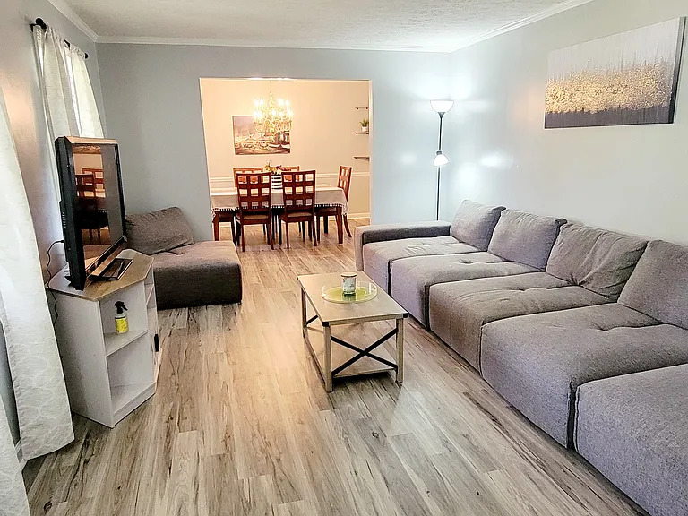 806 Greenwood Dr — Photo 14