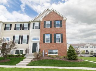 4038 Pompton Ct, Elgin, IL 60124