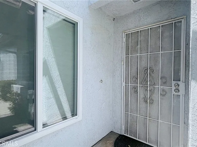 2470 Saratoga Ln — Photo 21