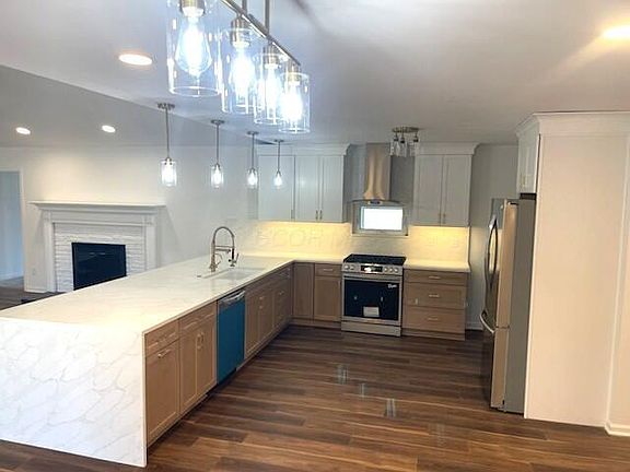 4th image of 237 Lockville Rd