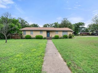 2266 Myrtlewood Dr, Dallas, TX 75232