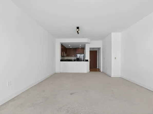 585 9th St Unit 425, Oakland, CA 94607
