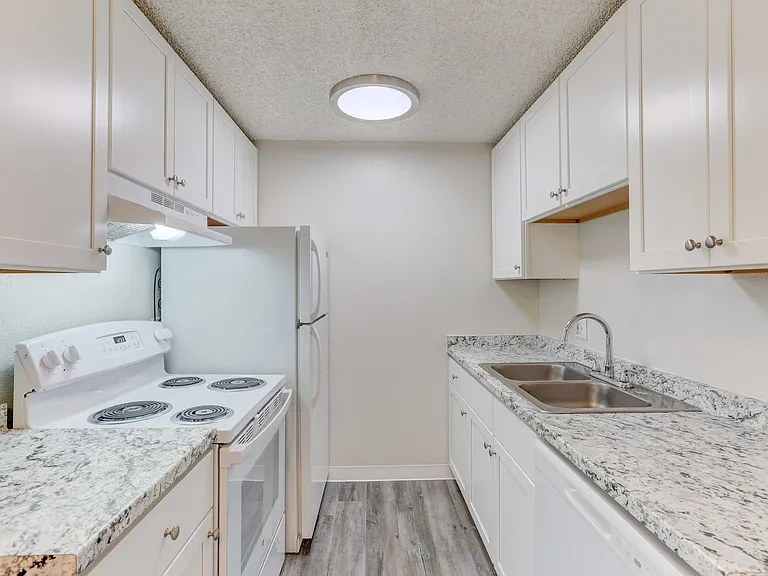 Hampden Village Apartments — Photo 1