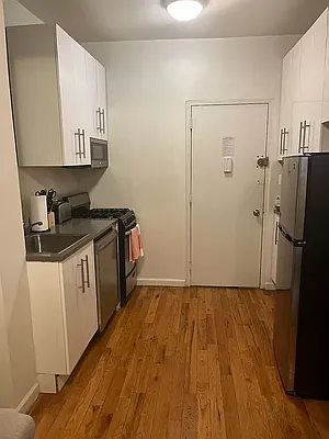 Rented by Metropolitan Property Group | media 3