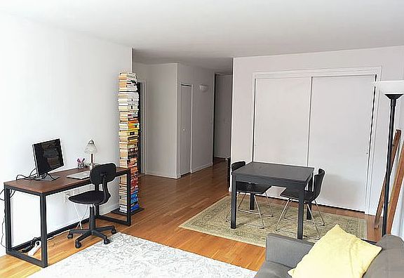 3rd image of 121 Reade St APT 6C