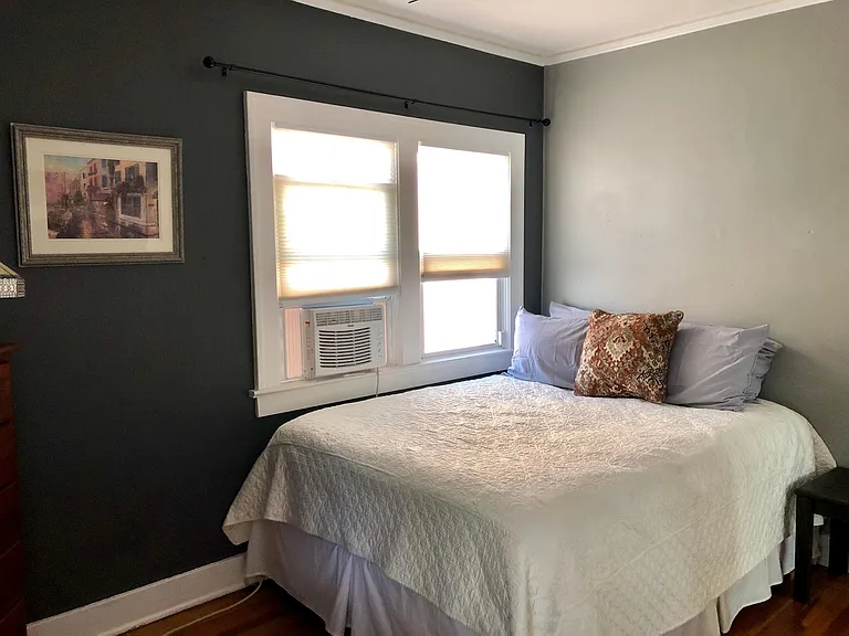 2909 Campus Blvd NE — Photo 11