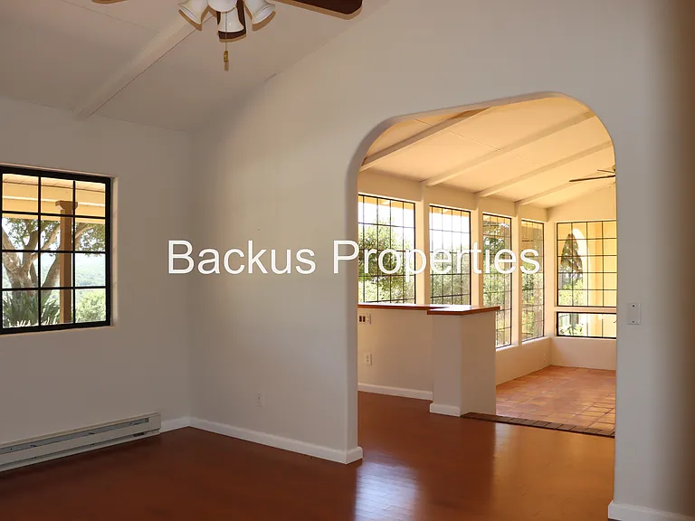 11585 McCarthy Rd — Photo 21