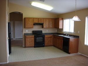 4th image of 13843 N 150th Dr