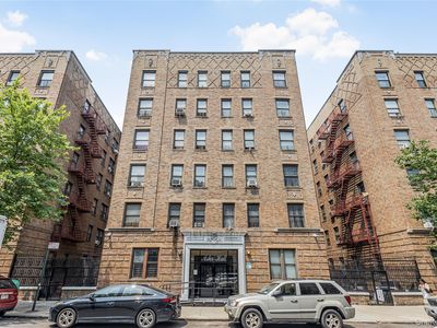 2187 Holland Avenue #2J, Bronx, NY, 10462