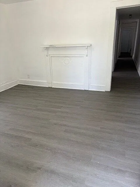 2 bed, 1.0 bath, 725 sqft, $800 — Photo 2