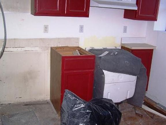 3rd image of 6625 N Lakewood Ave #3C