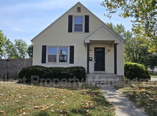 1743 Rosemont Dr, Fort Wayne, IN