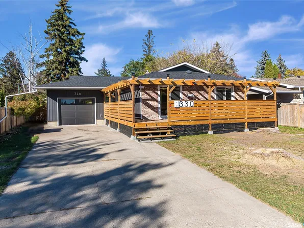 330 Acadia Drive, Saskatoon, SK S7H 3V6