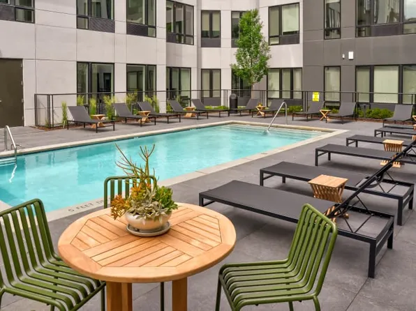 130 Clarke Avenue image 15 of 15