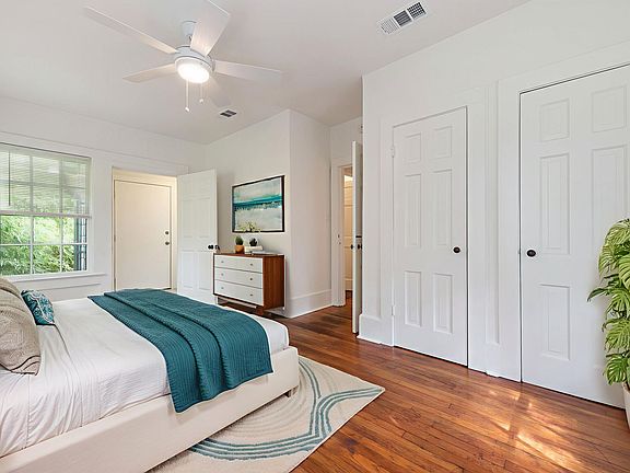 4th image of 2810 San Pedro St APT C