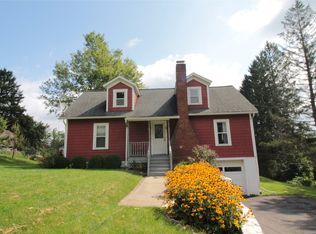 16 Hyde St, Whitney Pt, NY 13862