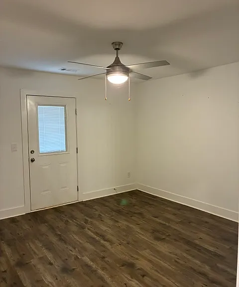 517 S Forest Ave — Photo 13