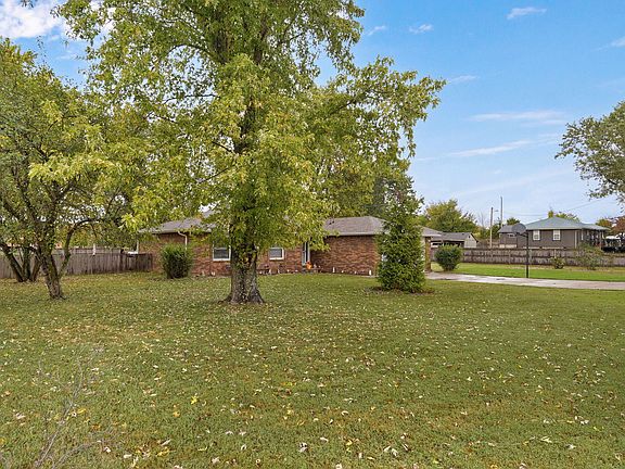 4th image of 159 Rogers Drive