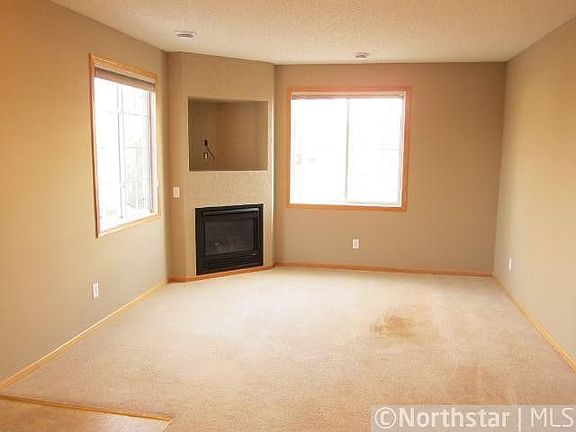 2nd image of 117 River Woods Dr W
