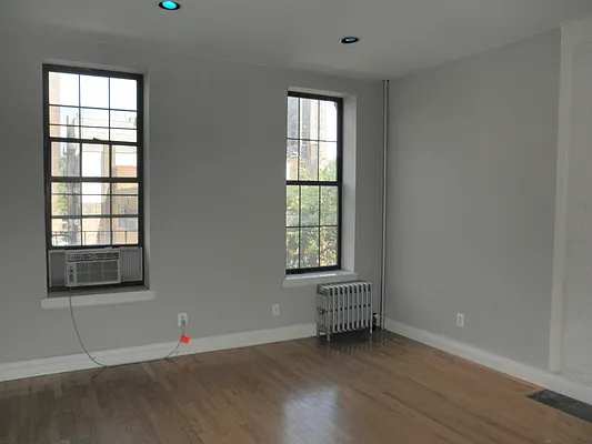 Rented by RV Realty | media 9